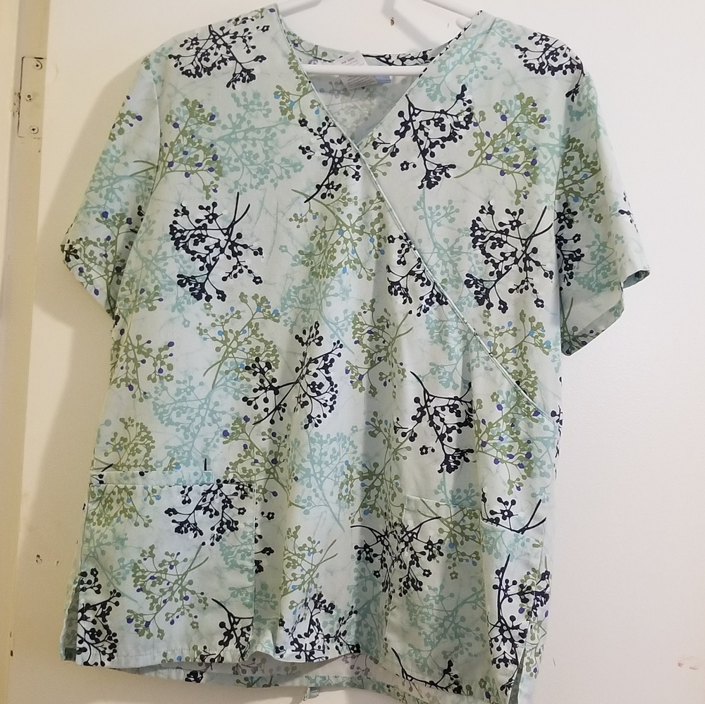 Sb scrubs Large great condition